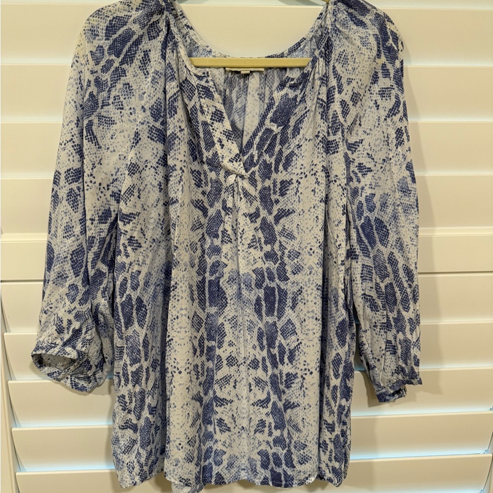 Adrienne Vittadini Blue and White Patterned Top